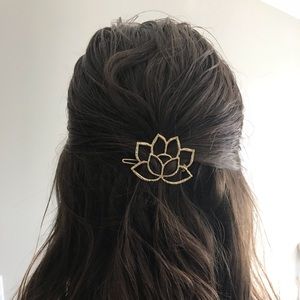 Lotus Hair Clips (3 pc)